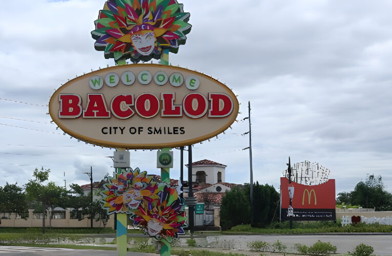 The Story Behind the City of Smile’s Famous Welcome Marker
